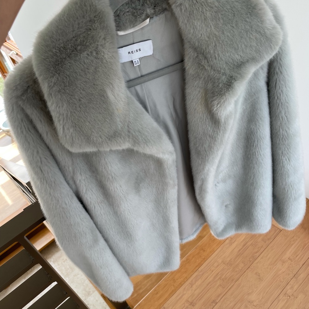 Reiss baby Blue Fur coat